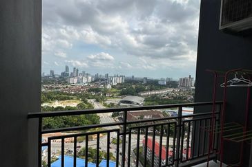 SKS Habitat Apartment, Larkin
