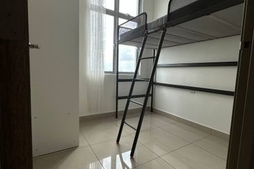 SKS Habitat Apartment, Larkin