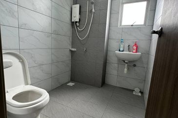 SKS Habitat Apartment, Larkin