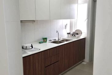 Seasons Luxury Apartments @ Amara Larkin