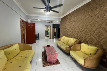 Lily & Jasmine Apartment