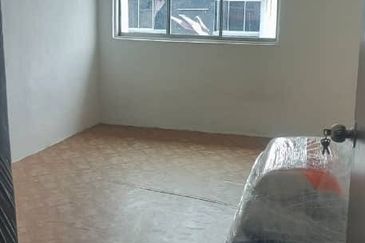 Taman Megah Ria Double Storey Shop Lot 