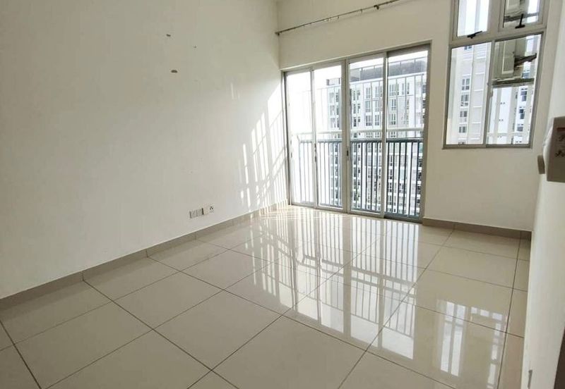 Meridin Bayvue Apartment