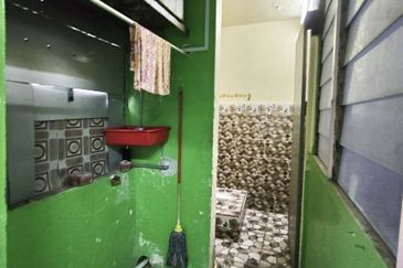 Flat Taman Ungku Tun Aminah