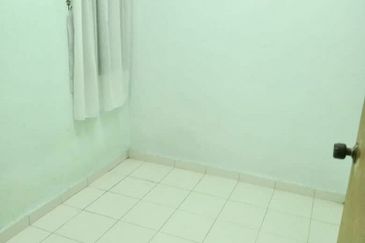 Villa Krystal, Bandar Selesa Jaya