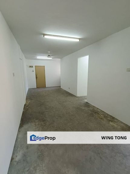Taman Plentong Low Medium Cost Flat / Level 4, Johor, Masai
