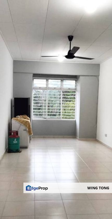 Medium Cost Flat Taman Bukit Indah Level 5 No Lift, Johor, Johor Bahru