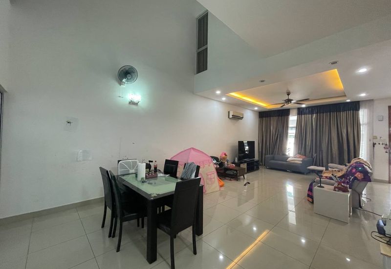 Taman Horizon Hills Double Storey Large Superlink