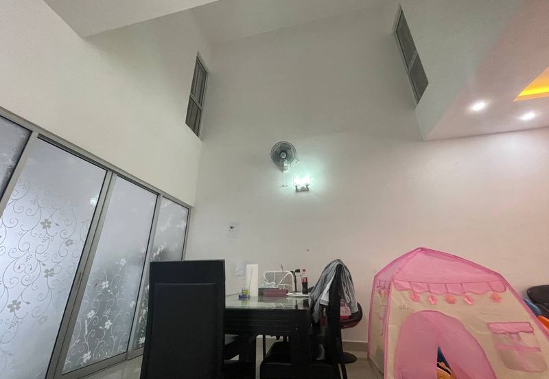 Taman Horizon Hills Double Storey Large Superlink