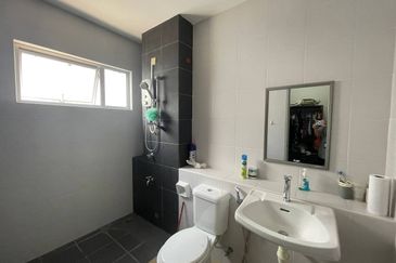 Taman Horizon Hills Double Storey Large Superlink