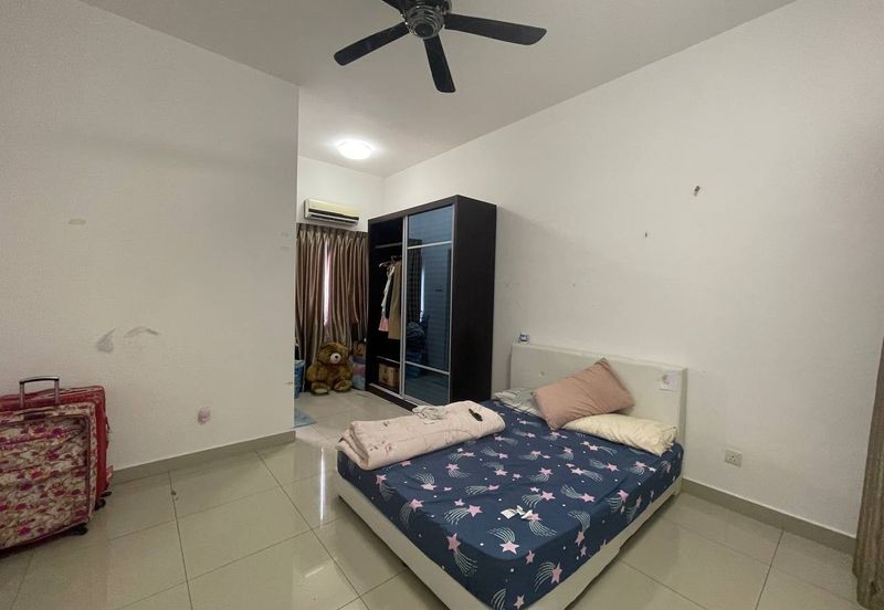 Taman Horizon Hills Double Storey Large Superlink