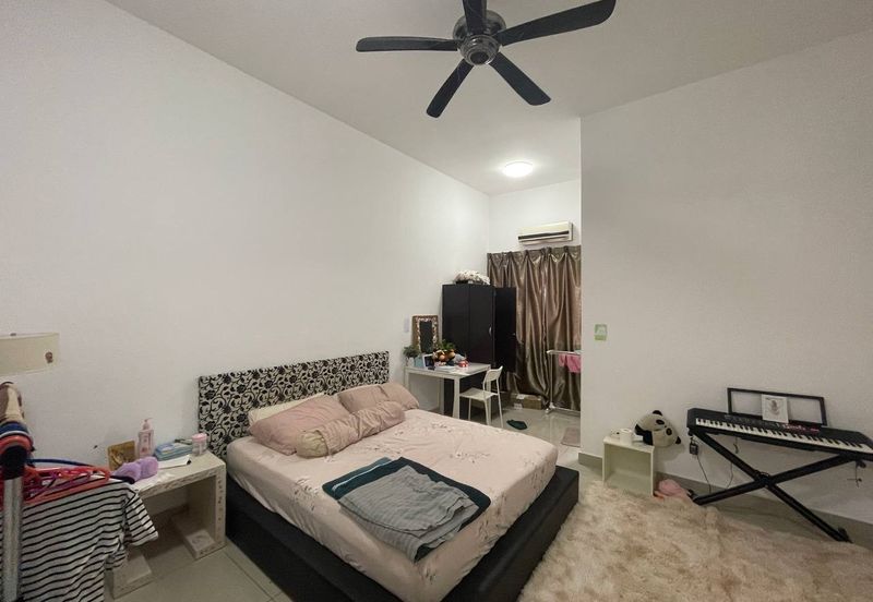 Taman Horizon Hills Double Storey Large Superlink