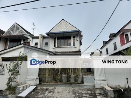 Taman Desa Jaya Double Storey Terrace House With Land / 4 Bedroom, Johor, Johor Bahru