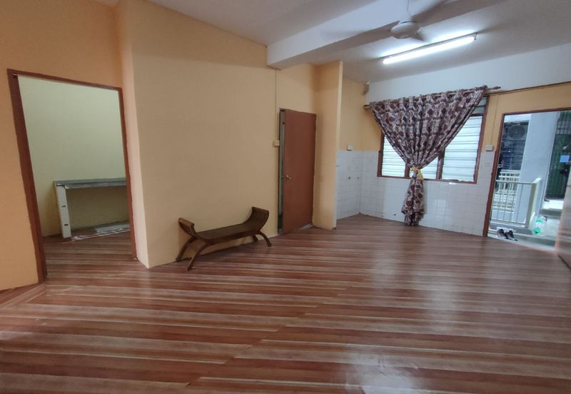 Pangsapuri Mawar (Bandar Baru Klang)