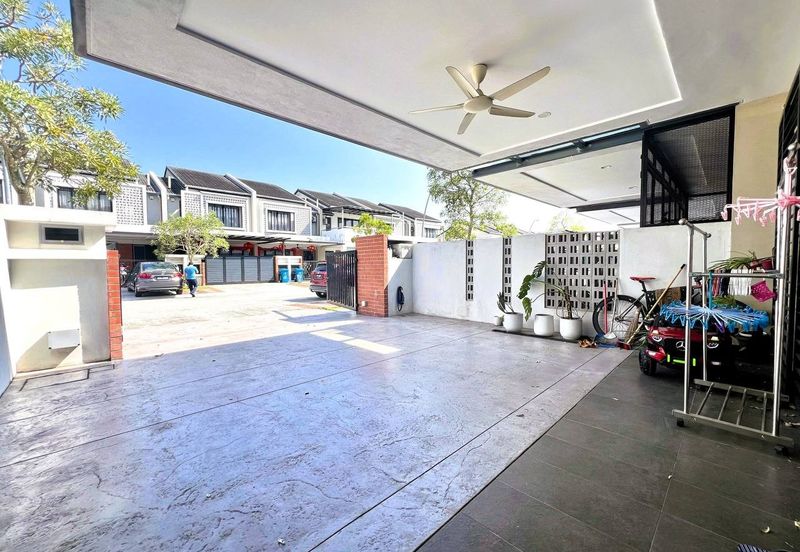 Elmina Green One @ City of Elmina