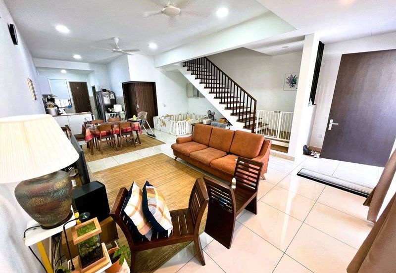 Elmina Green One @ City of Elmina