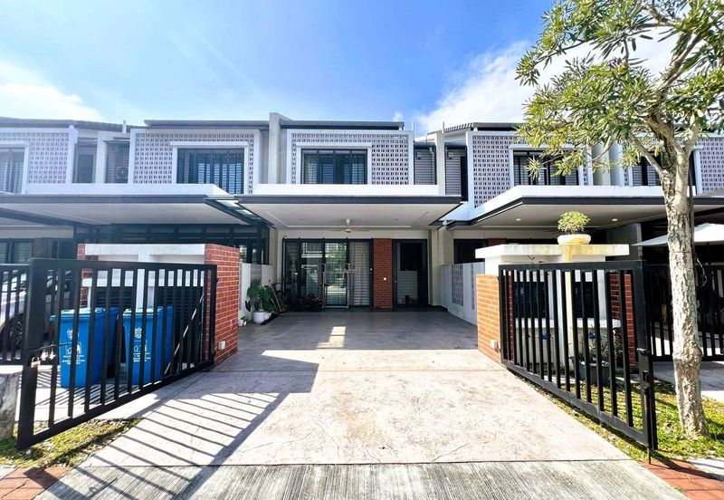 Elmina Green One @ City of Elmina