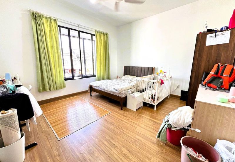 Elmina Green One @ City of Elmina