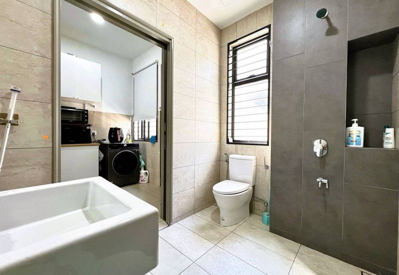 Elmina Green One @ City of Elmina