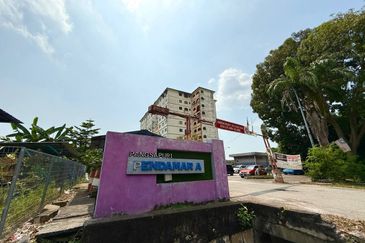 Pangsapuri Pendamar A