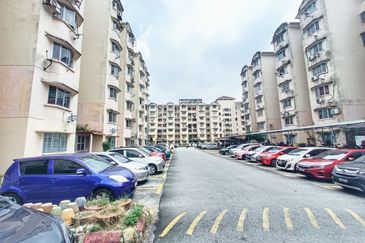 Pangsapuri Subang Suria