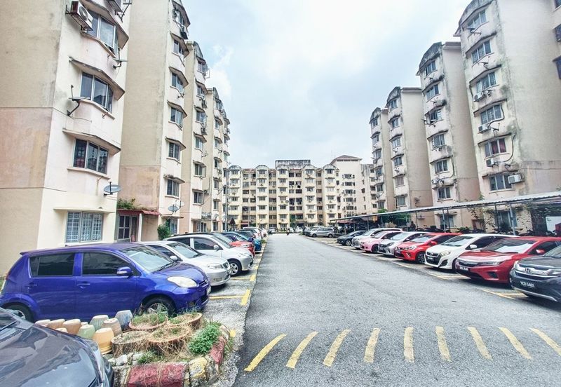 Pangsapuri Subang Suria