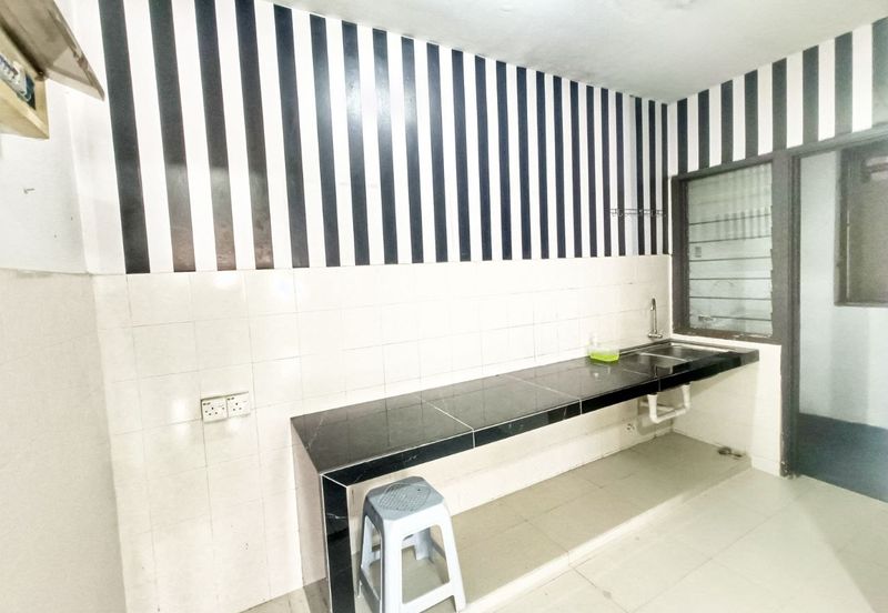 Pangsapuri Subang Suria