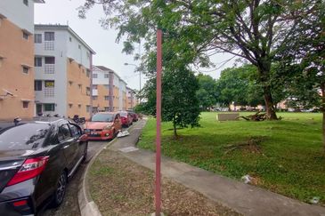 Pangsapuri Arista @ Bandar Parklands