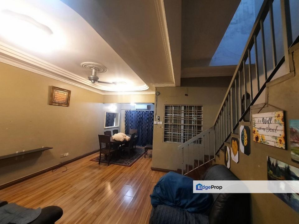 (Renovated) Teres 2 Tingkat dekat UITM Puncak Perdana Puncak Alam, Selangor, Shah Alam