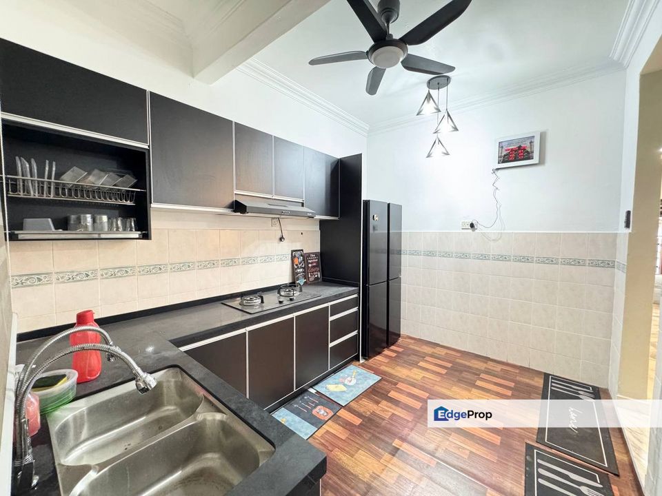 (Renovated) Double Storey Terrace Alam Perdana Puncak Alam, Selangor, Bandar Puncak Alam