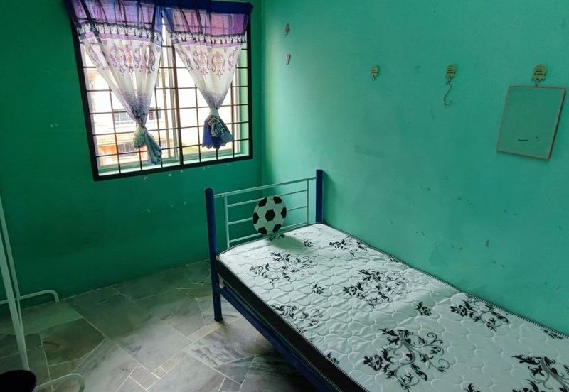 Astana Alam Apartment