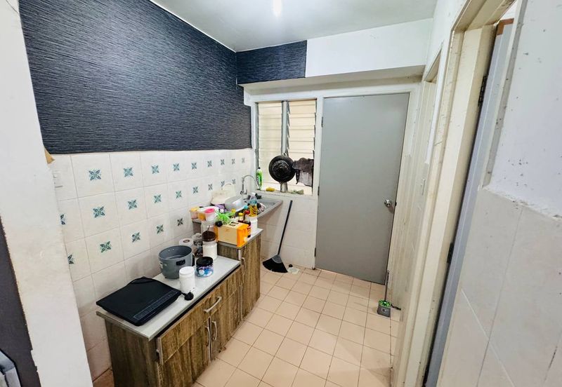 Pangsapuri Seroja Bukit Jelutong