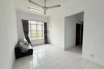 Taman Sungai Kapar Indah