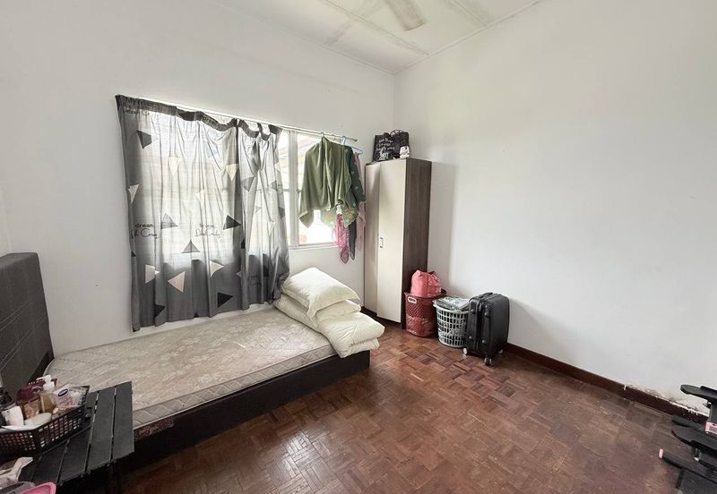 Taman Sungai Kapar Indah