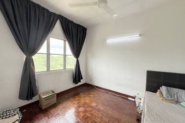 Taman Sungai Kapar Indah