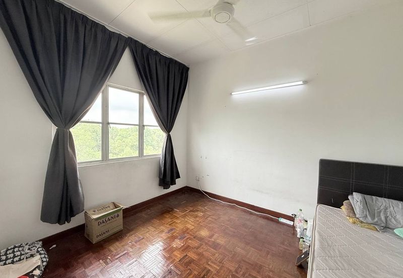 Taman Sungai Kapar Indah