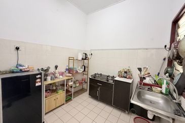 Taman Sungai Kapar Indah