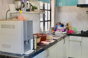 Jalan Setia Permai U13/42M