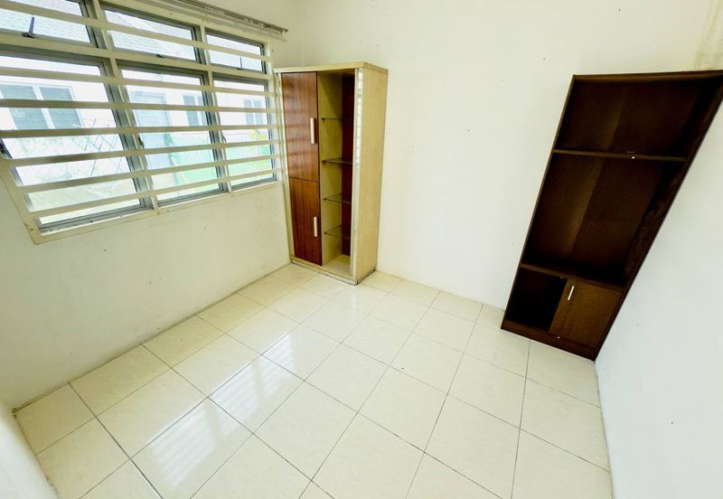 Seksyen 30, Shah Alam