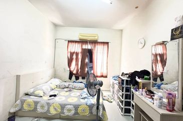 Bandar Bukit Tinggi 1 Apartment