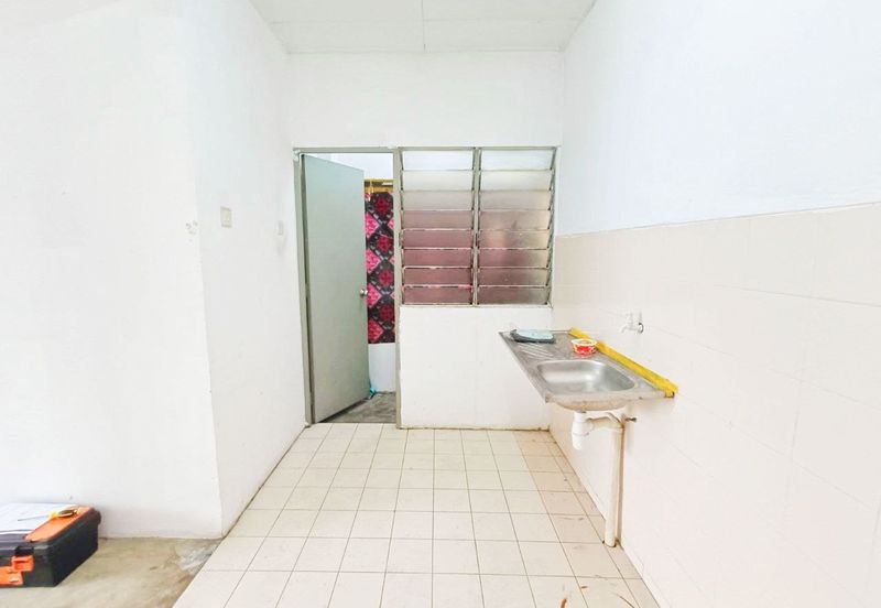 Aman Perdana Apartment