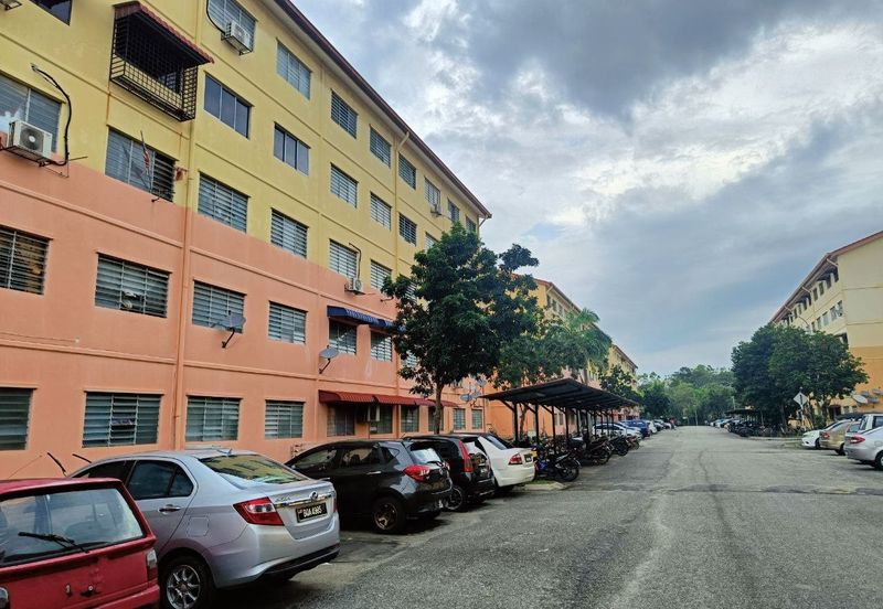 Aman Perdana Apartment