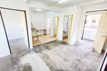 Pangsapuri Utarid Subang