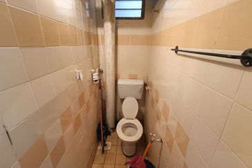 Flat PKNS, Seksyen 24