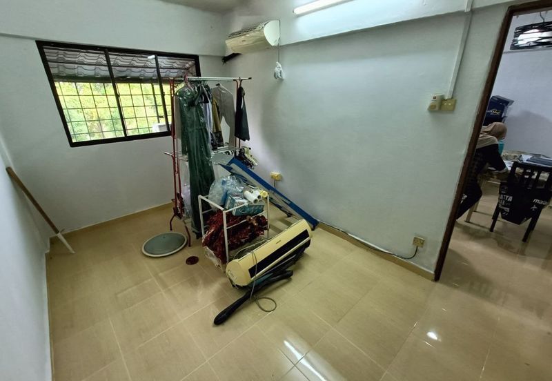 Flat PKNS, Seksyen 24