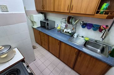 Flat PKNS, Seksyen 24