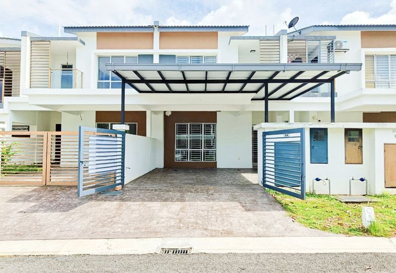 (Renovated, Non Bumi) Double Storey Taman Ruby Garden Dengkil