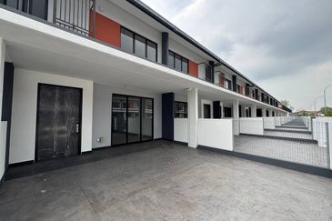 Casira 3 @ Bandar Bukit Raja