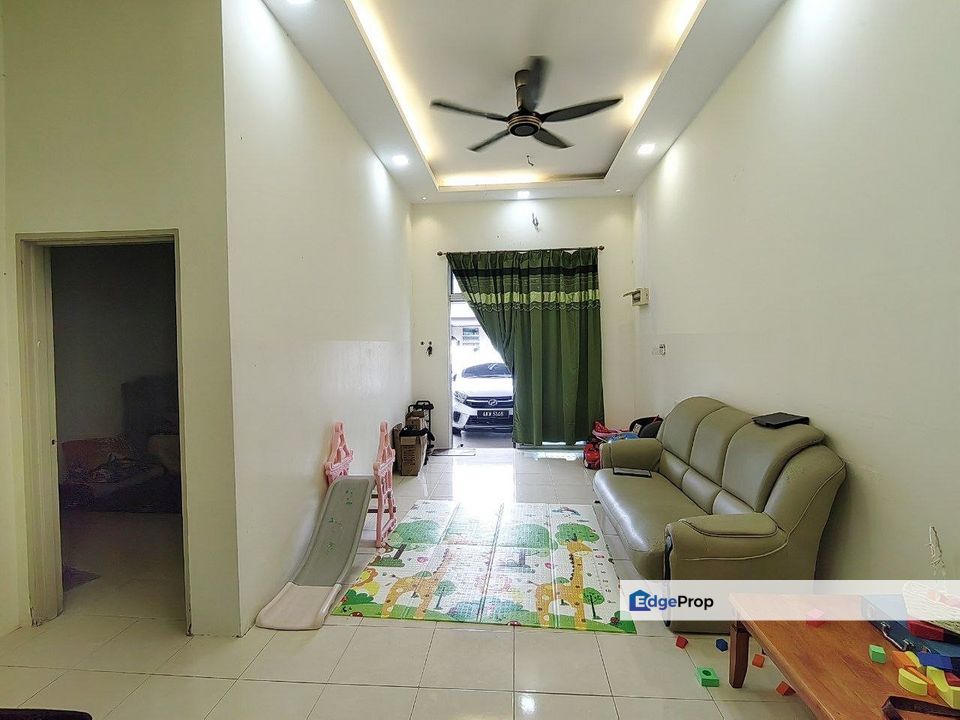 (Renovated) Single Storey House Taman Lombong Emas Jalan Lombong Emas Seksyen 29 Shah Alam, Selangor, Shah Alam