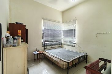 Residensi Warnasari 2